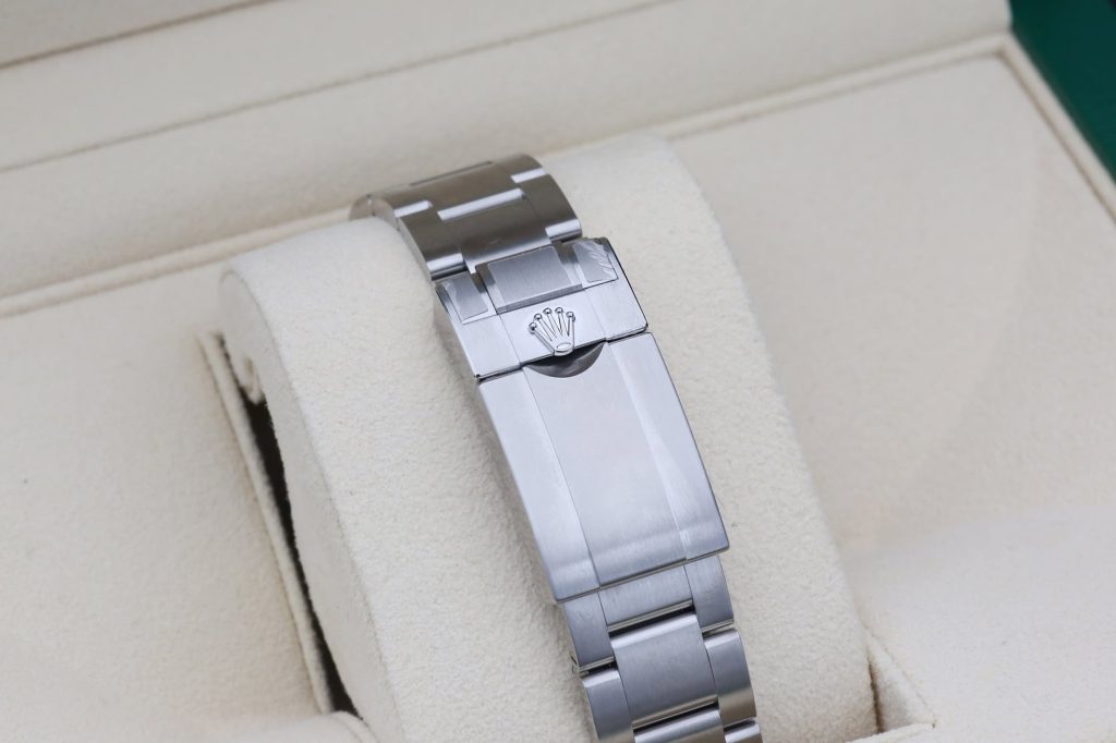 Rolex Explorer II Black 226570 42mm 2023