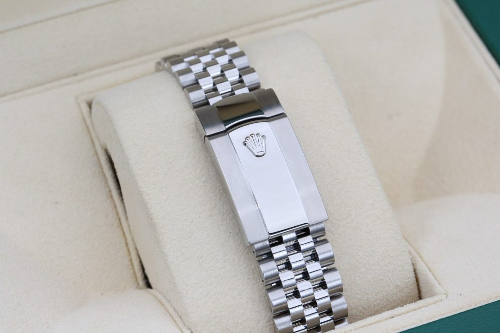 Rolex 126334 Blue DATEJUST  41mm 2024