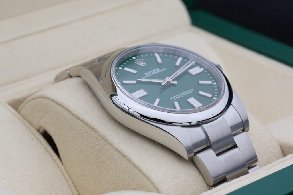 Rolex 124300 Green OYSTER PERPETUAL 41mm 2024