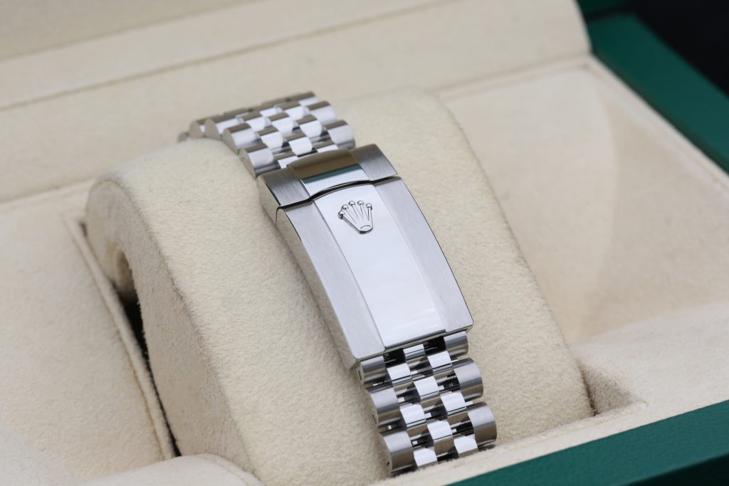 Rolex 126334 White DATEJUST 41mm 2023