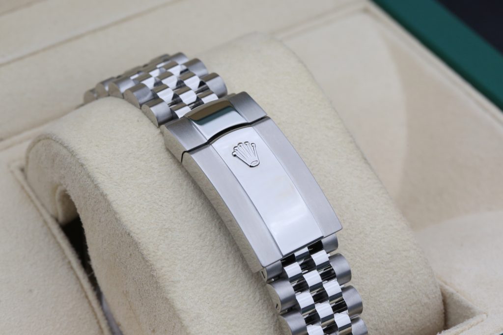 Rolex 126334 Black DATEJUST  41mm 2024