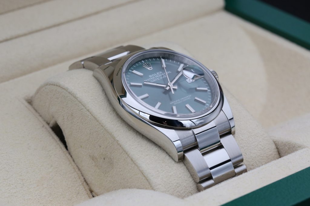 Rolex 126200 Green DATEJUST 36mm 2024