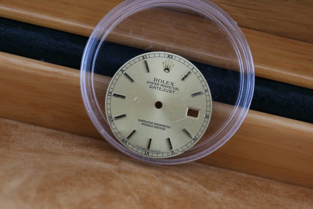 Rolex 16233 Champagne DATEJUST 36mm 1998 Custom Onyx Dial
