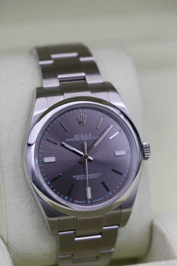 Rolex 114300 Rhodium OYSTER PERPETUAL 39mm 2018