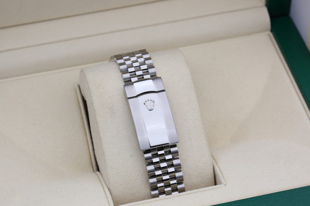 Rolex 126334 Silver DATEJUST 41mm 2022