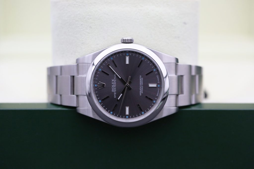 Rolex 114300 Rhodium OYSTER PERPETUAL 39mm 2018
