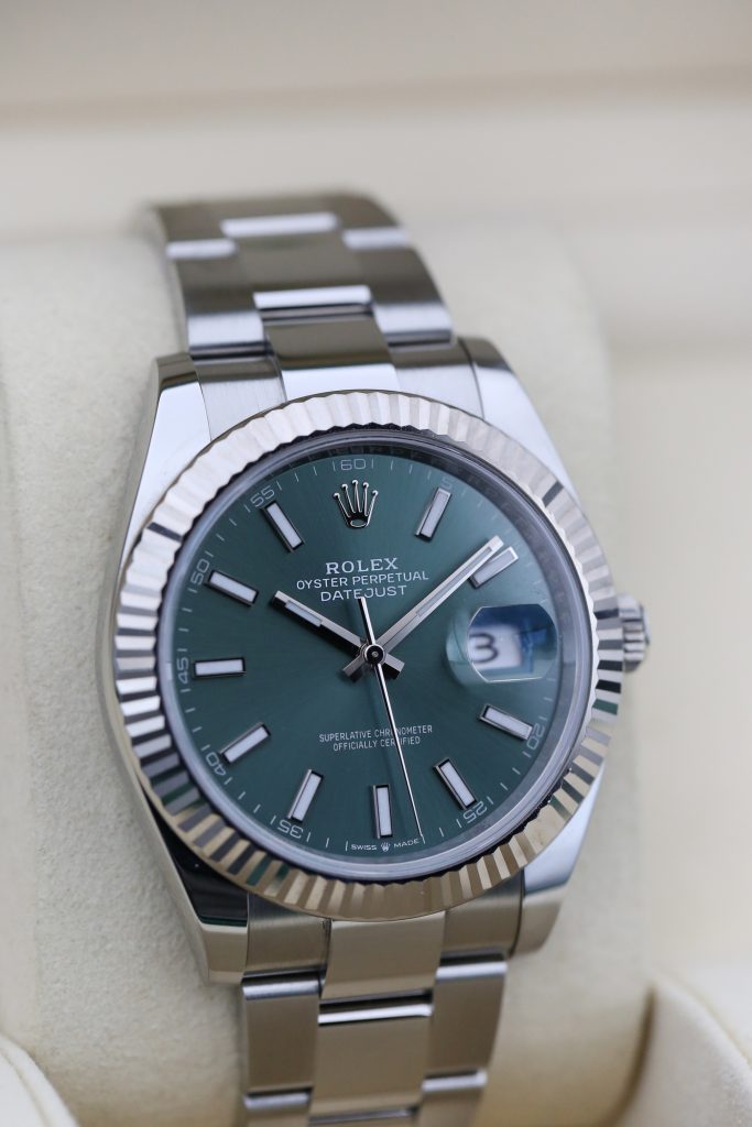 Rolex 126334 Mint Green DATEJUST 41mm 2024