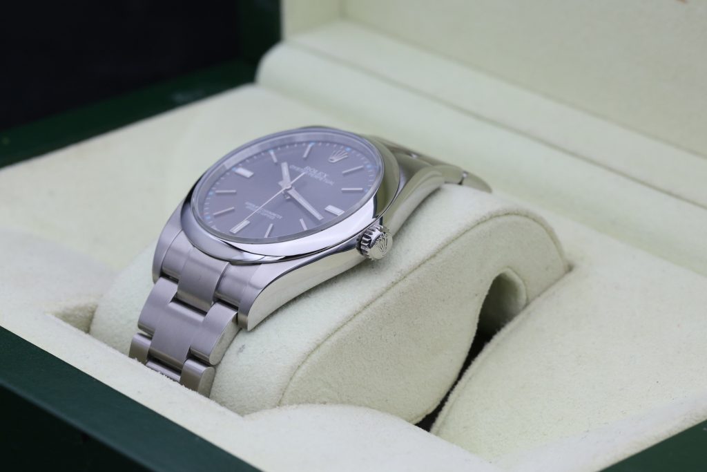 Rolex 114300 Rhodium OYSTER PERPETUAL 39mm 2018