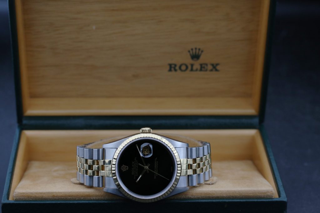 Rolex 16233 Champagne DATEJUST 36mm 1998 Custom Onyx Dial