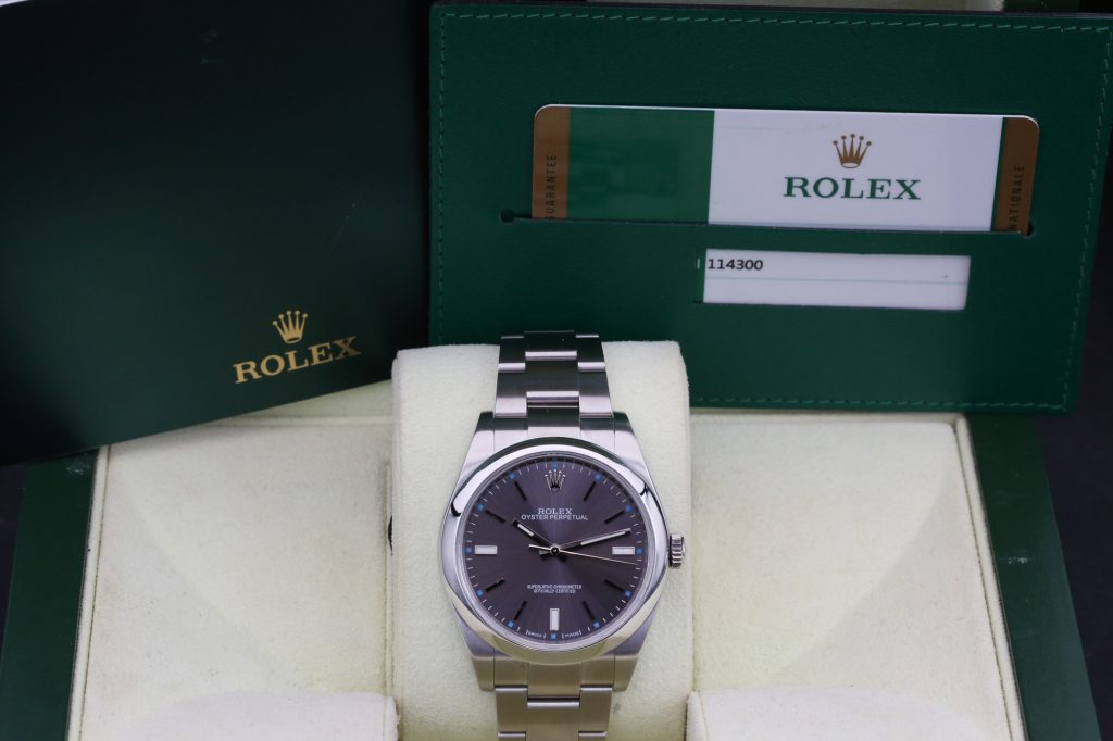 Rolex 114300 Rhodium OYSTER PERPETUAL 39mm 2018