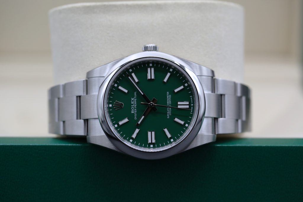 Rolex 124300 Green OYSTER PERPETUAL 41mm 2021