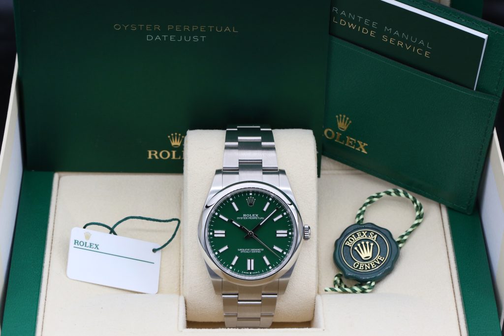 Rolex 124300 Green OYSTER PERPETUAL 41mm 2024