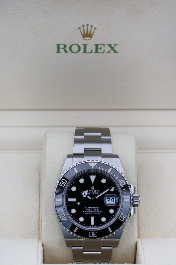 Rolex 126610LN Black SUBMARINER 41mm 2024