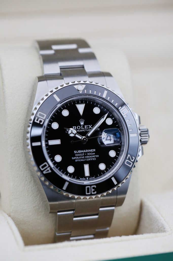 Rolex 126610LN Black SUBMARINER 41mm 2024