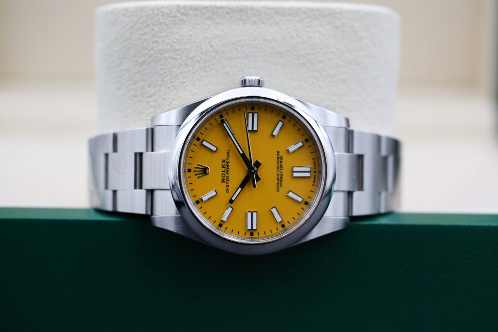 Rolex 124300 Yellow OYSTER PERPETUAL 41mm 2020