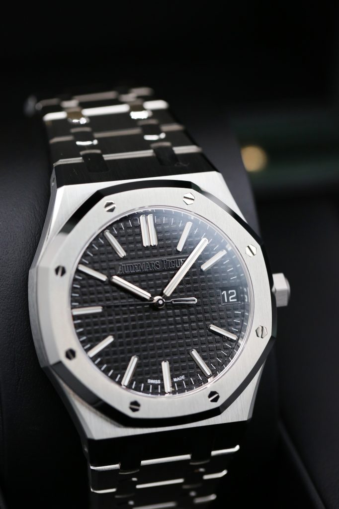 Audemars Piguet 15510ST.OO.1320ST.07 Black "grande Tapisserie" ROYAL OAK  41mm 2025
