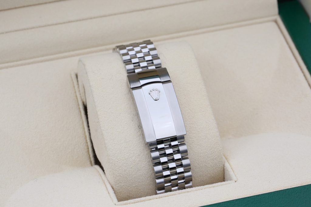 Rolex 126300 Blue DATEJUST 41mm 2025