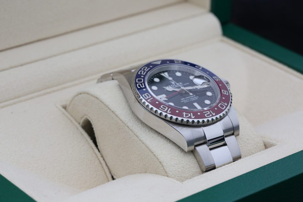 Rolex 126710BLRO Black GMT-MASTER II 40mm 2022 Pepsi