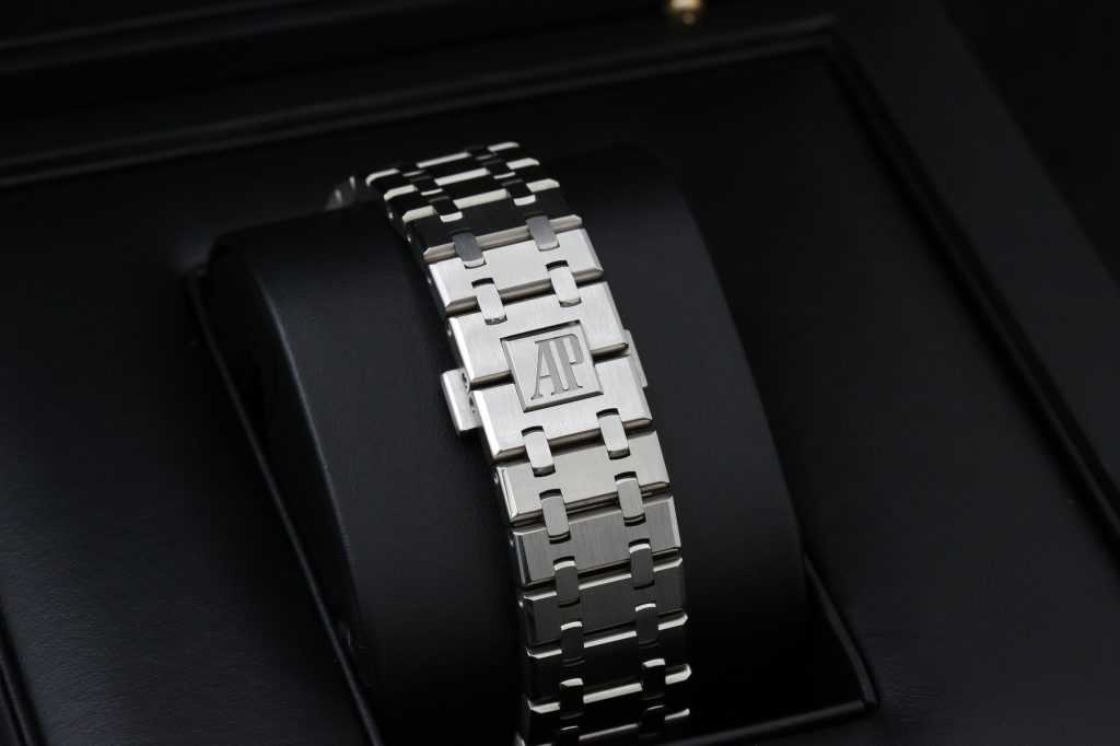 Audemars Piguet 26331ST.OO.1220ST.01 Blue Chronograph ROYAL OAK 41mm 2021