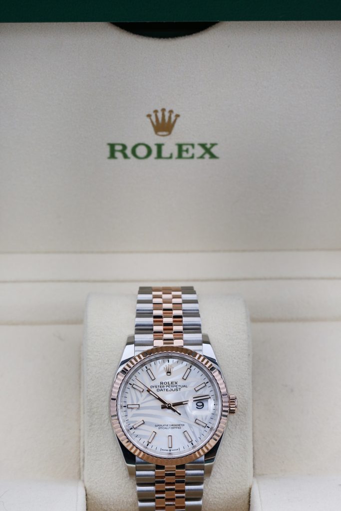 Rolex 126231 Palm Dial DATEJUST 36mm 2023