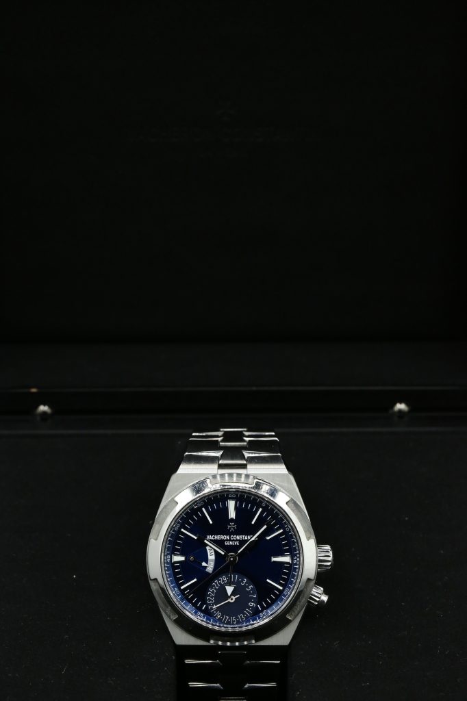Vacheron Constantin 7900V/110A-B334 Blue OVERSEAS DUAL TIME 41mm 2021