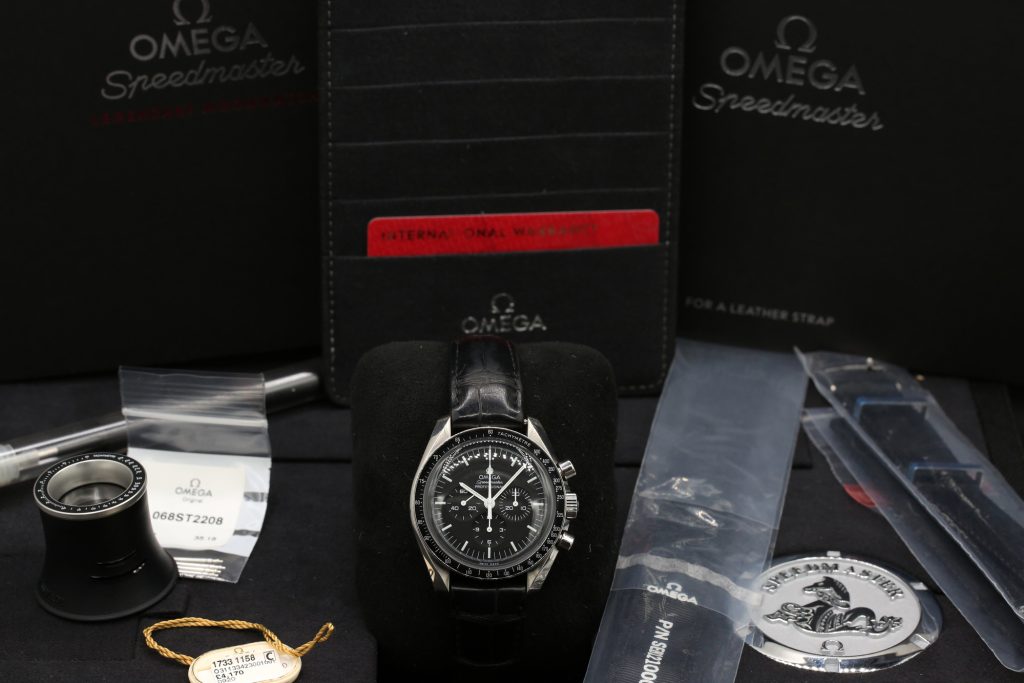 Omega 311.33.42.30.01.001 Black Chornogrpah SPEEDMASTER MOONWATCH 42mm 2021