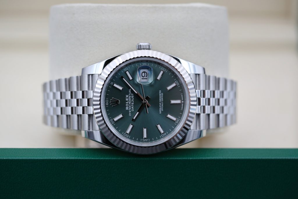 Rolex 126334 Mint Green DATEJUST 41mm 2025