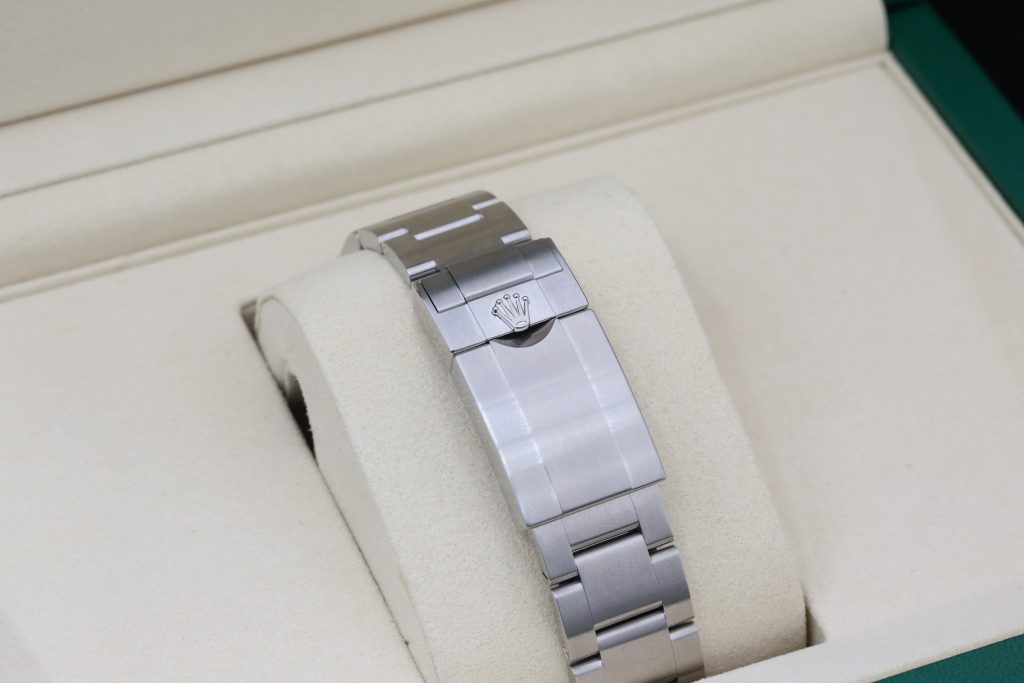 Rolex 226570 White EXPLORER II 42mm 2025