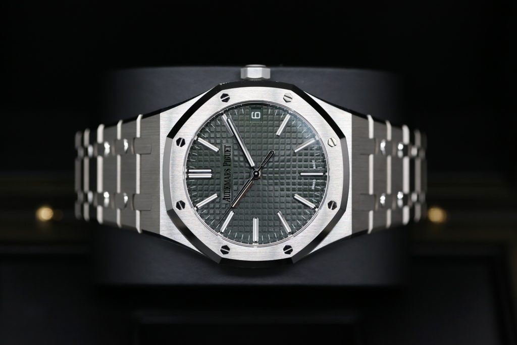 Audemars Piguet 15510ST Green ROYAL OAK 41mm 2024