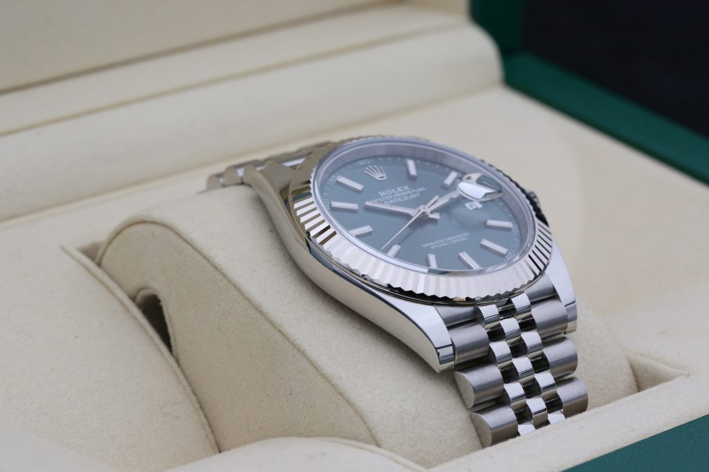Rolex 126334 Mint Green DATEJUST 41mm 2024