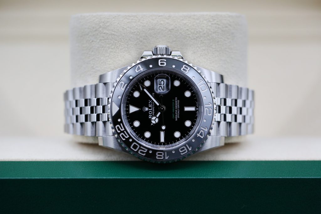 Rolex 126710GRNR Black GMT MASTER II 40mm 2025