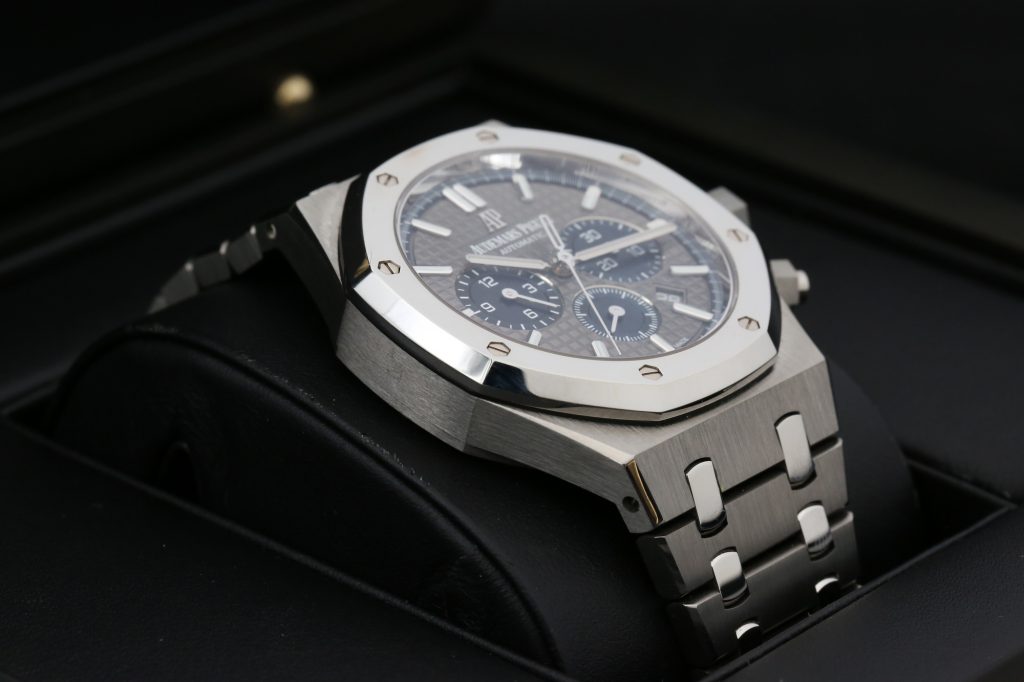 Audemars Piguet 26331IP.OO.1220IP.01 Grey Grande Tapisserie ROYAL OAK 41mm 2021