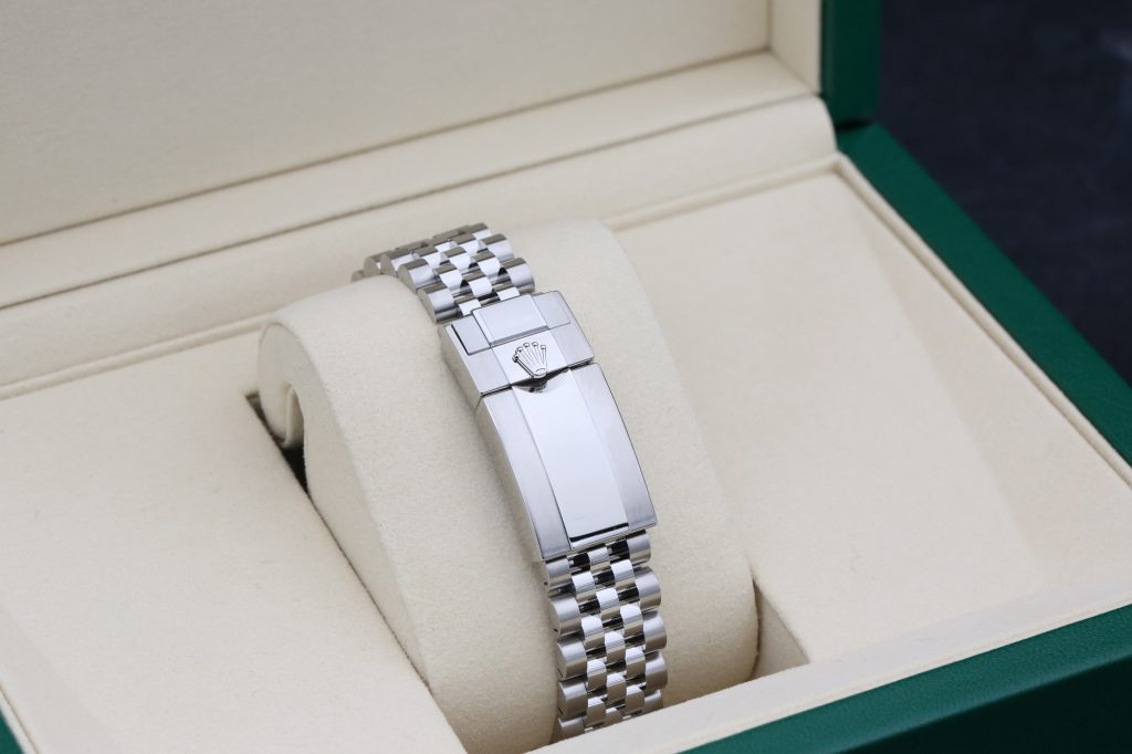 Rolex 126710GRNR Black GMT MASTER II 40mm 2025 Bruce Wayne