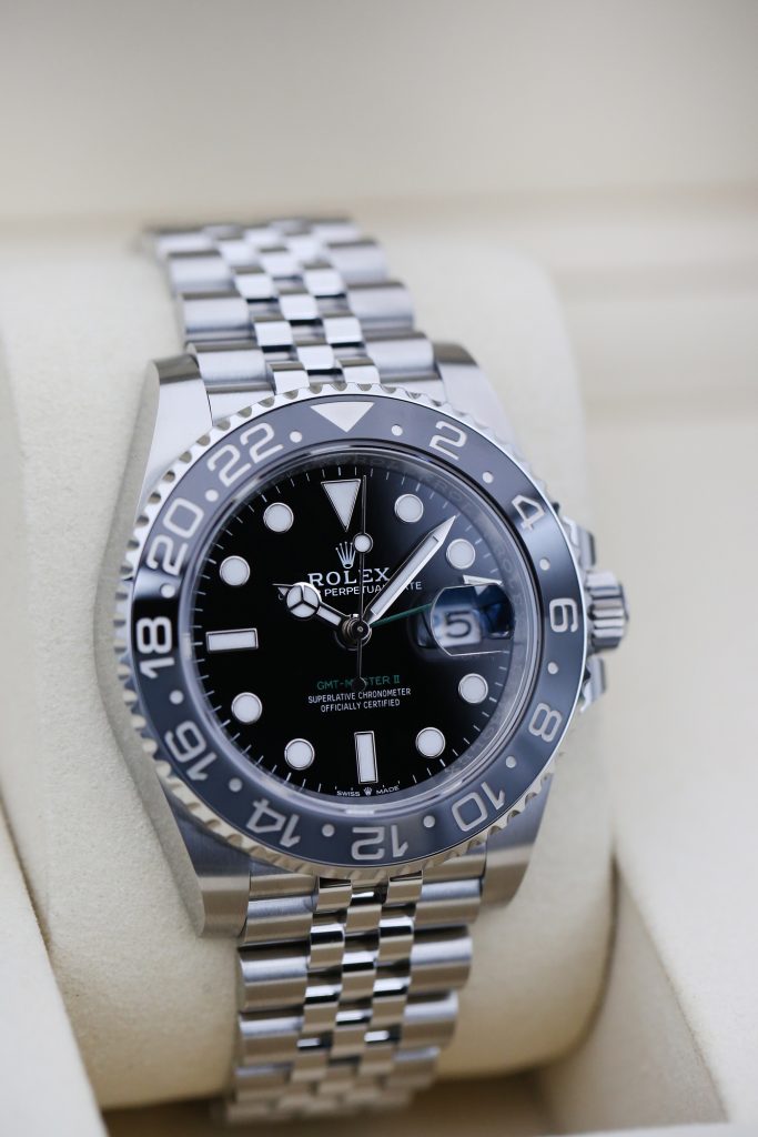 Rolex 126710GRNR Black GMT MASTER II 40mm 2025 Bruce Wayne