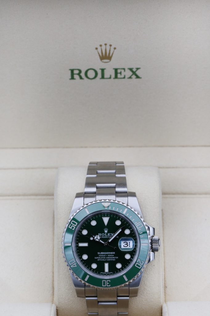Rolex 116610LV Green SUBMARINER 40mm 2016