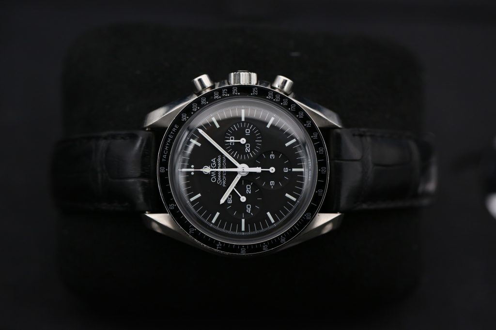 Omega 311.33.42.30.01.001 Black Chornogrpah SPEEDMASTER MOONWATCH 42mm 2021