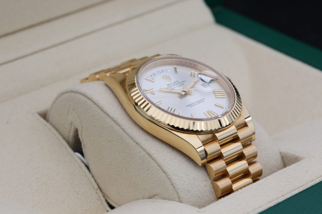 Rolex 228238 Silver DAY-DATE 40mm 2023