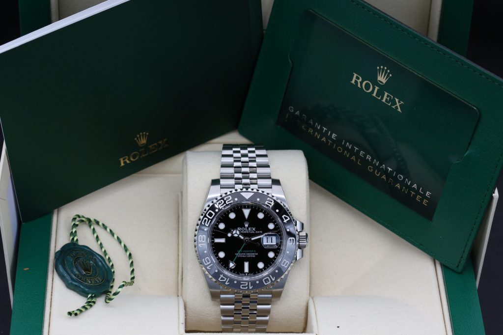 Rolex 126710GRNR Black GMT MASTER II 40mm 2025 Bruce Wayne