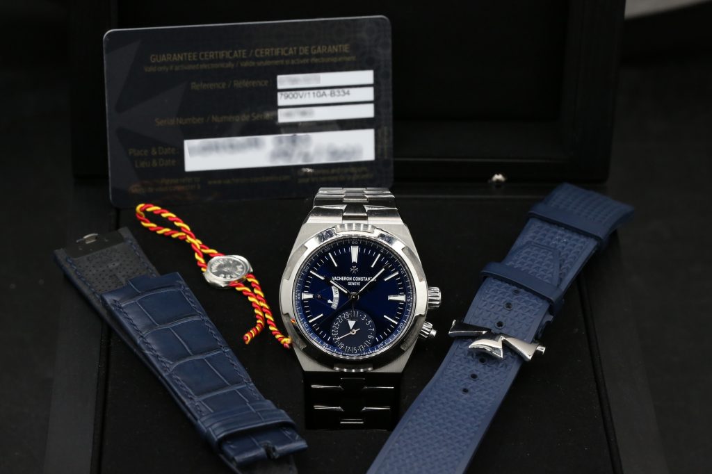 Vacheron Constantin 7900V/110A-B334 Blue OVERSEAS DUAL TIME 41mm 2021