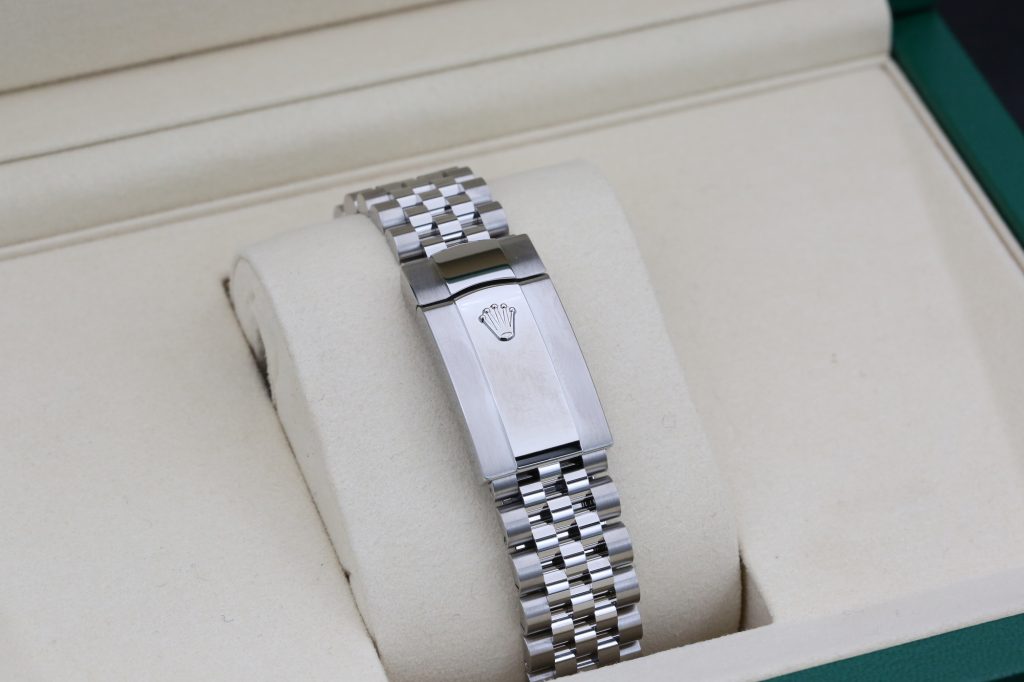 Rolex 126334 Mint Green DATEJUST 41mm 2025