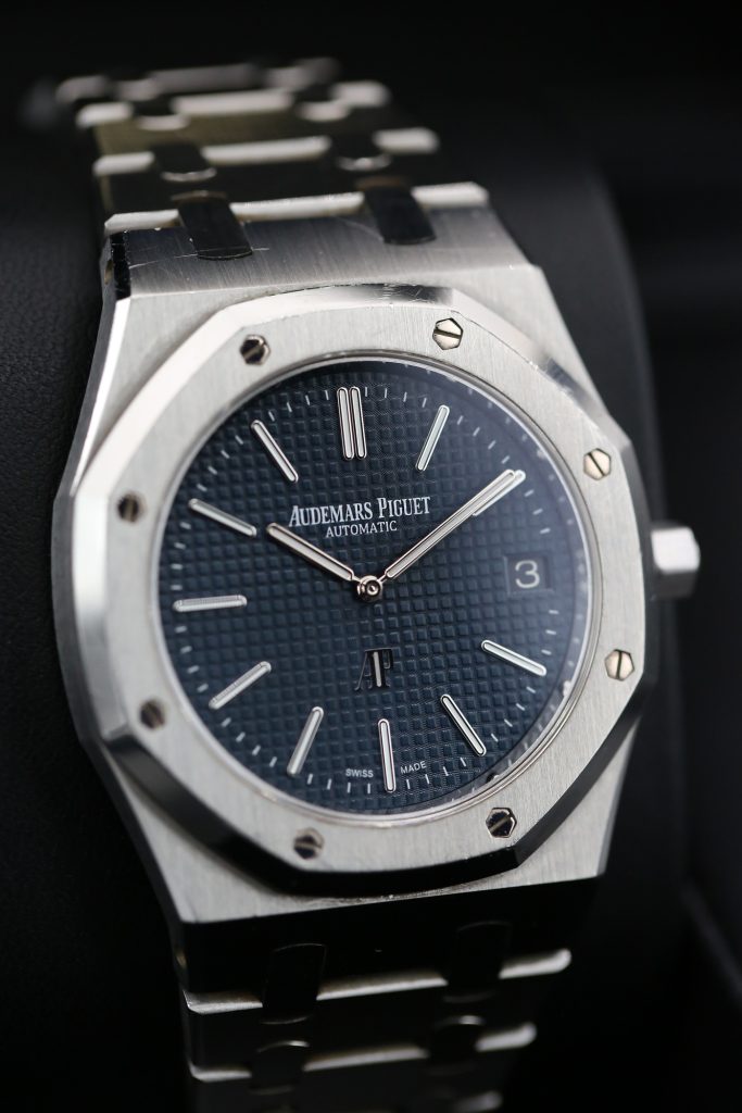 Audemars Piguet 15202ST.OO.1240ST.01.A Blue ROYAL OAK 39mm 2017