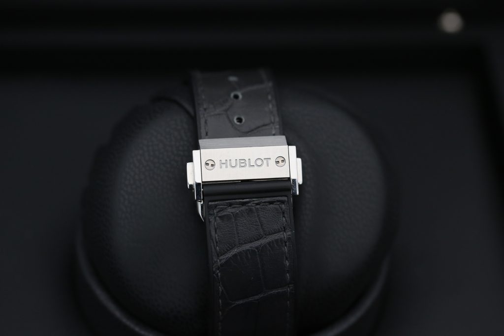 Hublot 542.NX.7071.LR Racing Grey CLASSIC FUSION  42mm 2023