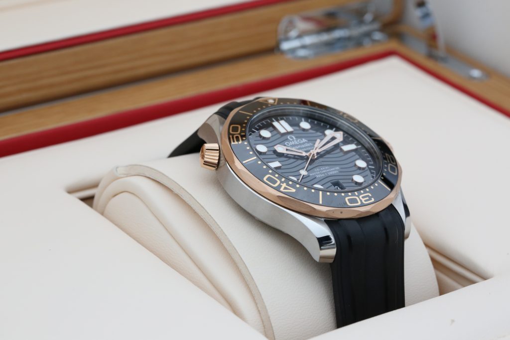 Omega 210.22.42.20.01.002 Black SEAMASTER 42mm 2022