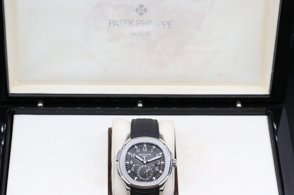 Patek Philippe 5164A-001 Black AQUANAUT  41mm 2017