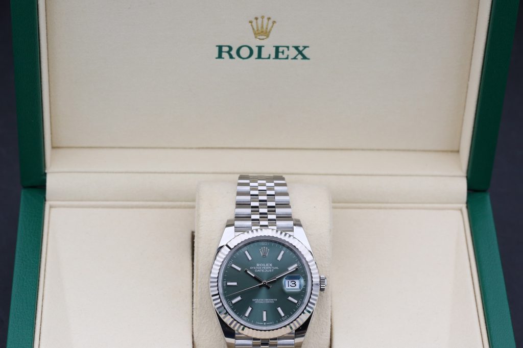 Rolex Datejust Mint 126334 41mm 2025