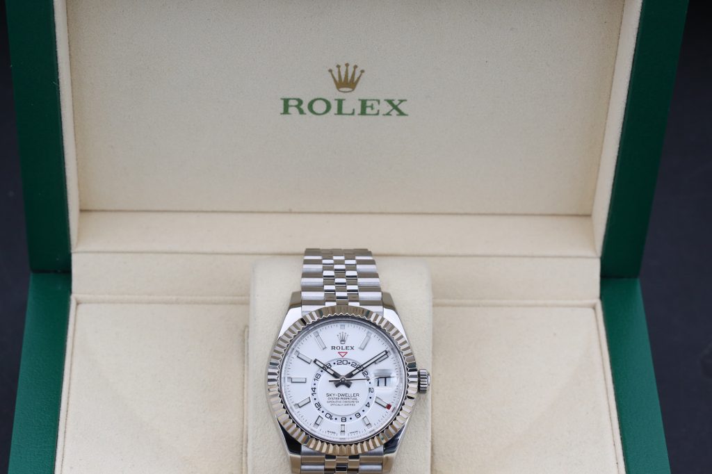 Rolex 326934 White SKY-DWELLER 42mm 2023