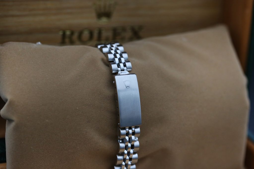 Rolex 69174 Mother Of Pearl DATEJUST 26mm 1989