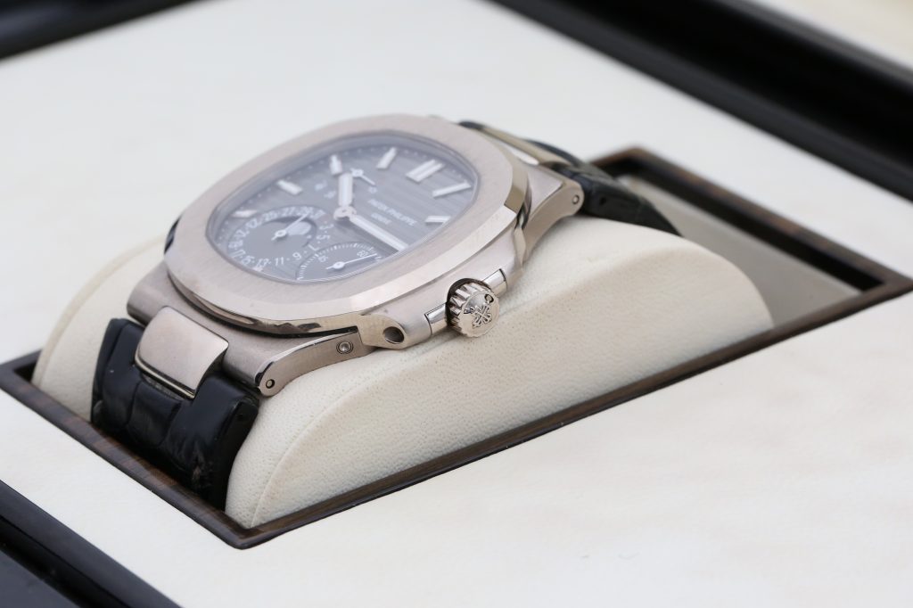 Patek Philippe 5712G Grey NAUTALIUS  40mm 2015