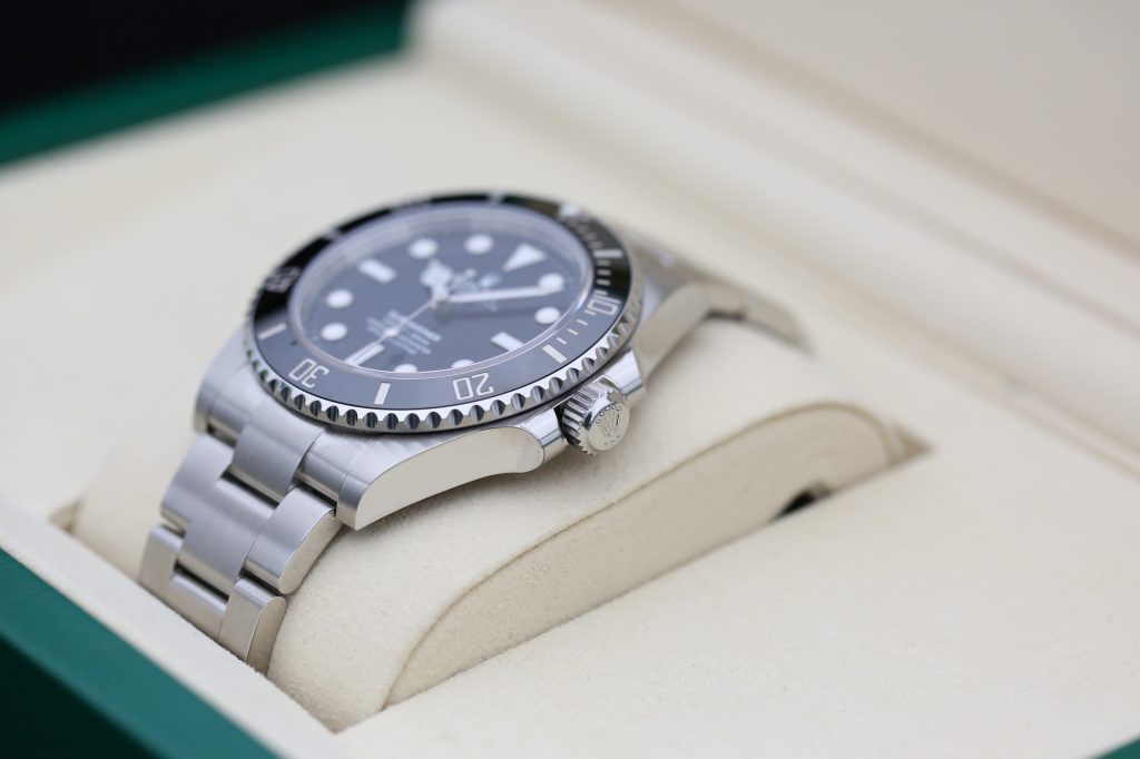 Rolex 124060 Black SUBMARINER 41mm 2025