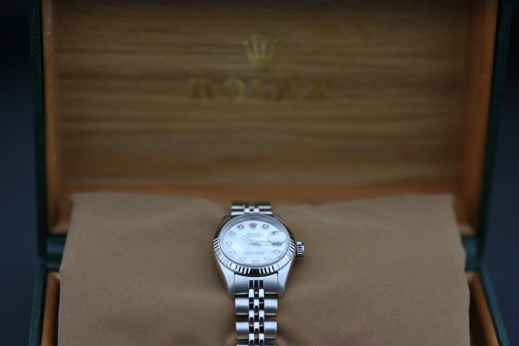 Rolex 69174 Mother Of Pearl DATEJUST 26mm 1989